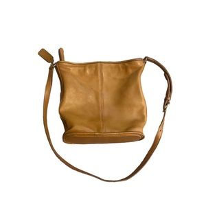1970s Vintage Coach Caramel Leather Shoulder Bag